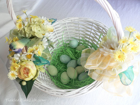 DIY Custom Bird Nest Easter Baskets